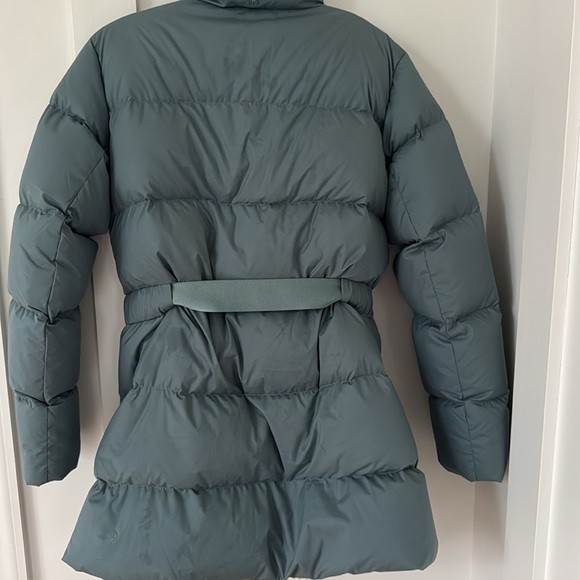 LULULEMON Wunder Puff Waist Jacket Size 10 - Picture 11 of 12